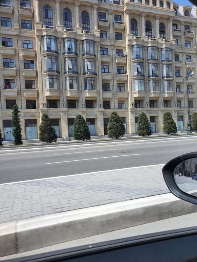 Апартаменты ZARIFA Apartment Баку-13